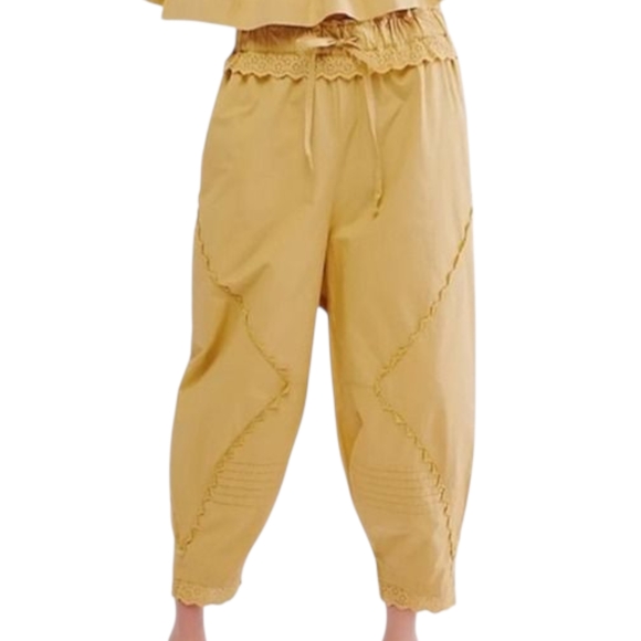 Free People Yellow Eyelet Trim Beach Life Harem Pants M - Picture 1 of 6